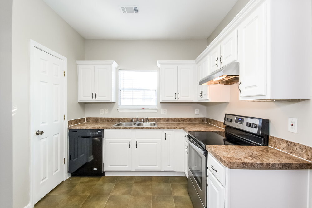 Building Photo - 618 Brookwater Dr