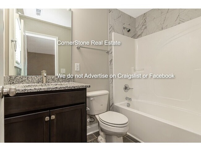 Building Photo - Move in special ($500 off first month's rent)