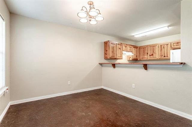 Building Photo - 206 Pr 4573