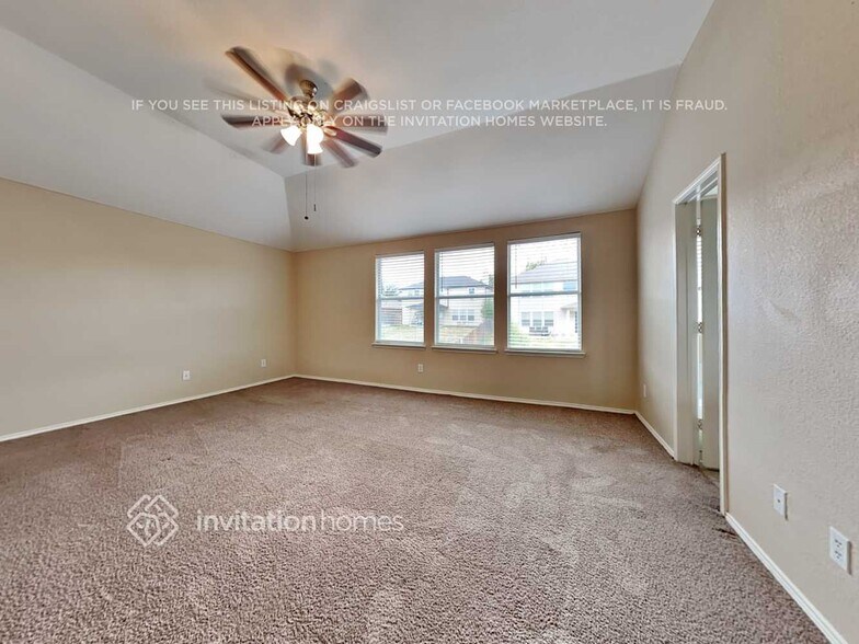 Building Photo - 5617 Piedra Dr