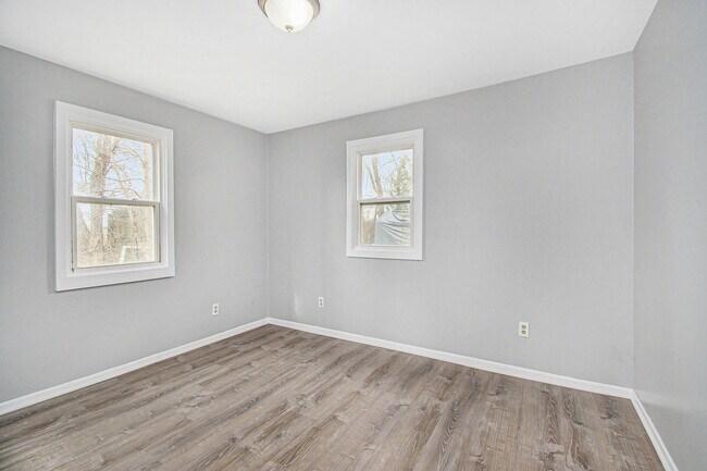 Building Photo - 1542 10th St