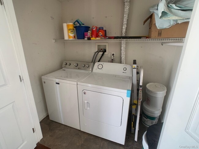 Building Photo - 1-84 Beach 97th St