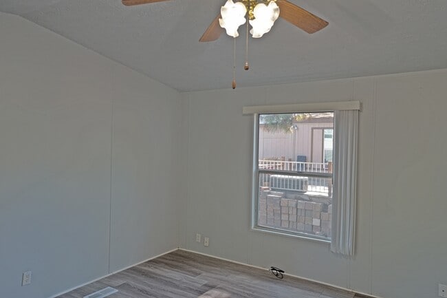Building Photo - 2343 Gambel Oak Trail