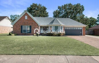 Building Photo - Newly Updated 4BR/2B home in Daybreak-Bart...