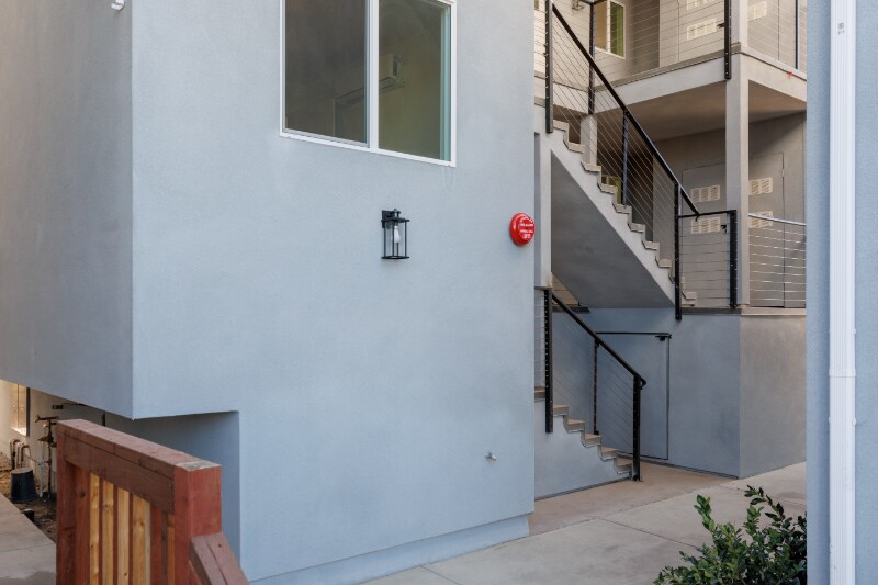 Building Photo - 3728 Acacia St