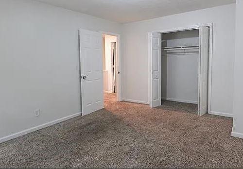 Building Photo - 5504 Estates Ct