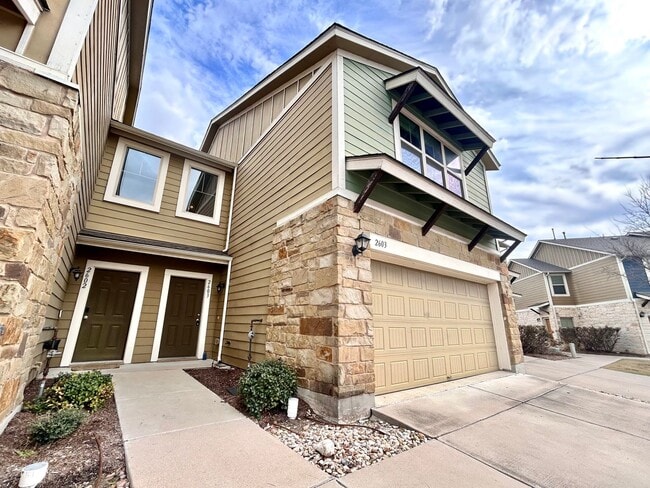 Building Photo - Stylish 2 Bedroom / 2.5 Bathroom Home – Two Levels, Move-In Ready