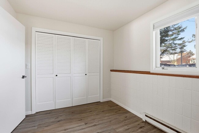 Building Photo - 957 Beta Dr