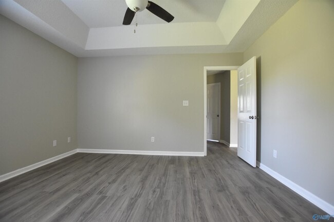 Building Photo - 12775 Sludder Cir