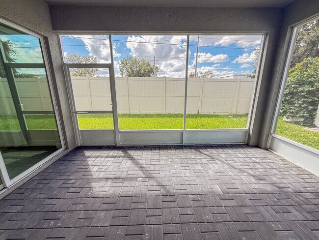 Building Photo - Elegant  2 bed, 2 bath Villa in BridgeWater Landing 55+ community – Maintenance-Free Living at It...