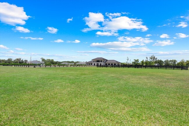 Building Photo - 16175 Deer Path Ln