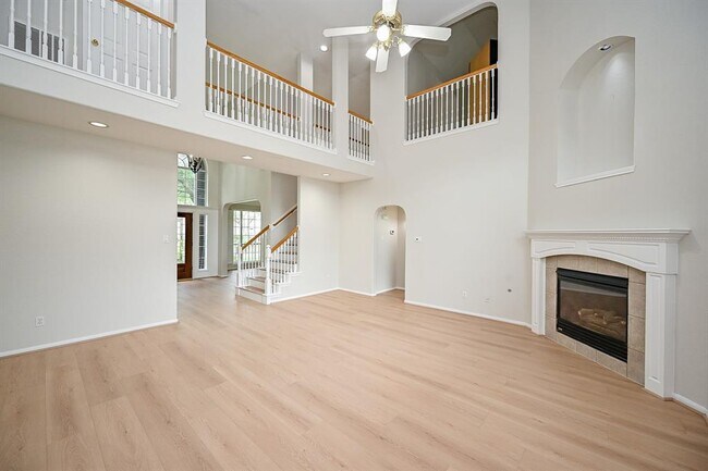 Building Photo - 22511 Bridgehaven Dr