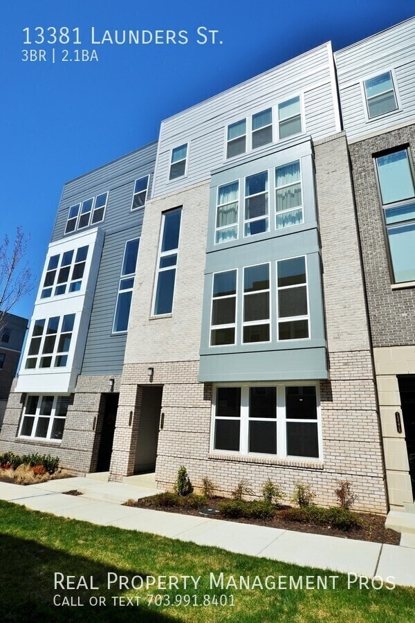 Building Photo - 13381 Launders St