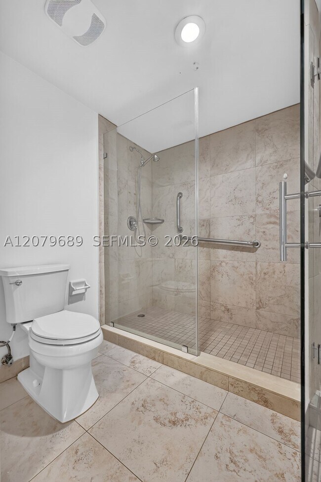 Building Photo - 7270 SW 88th St