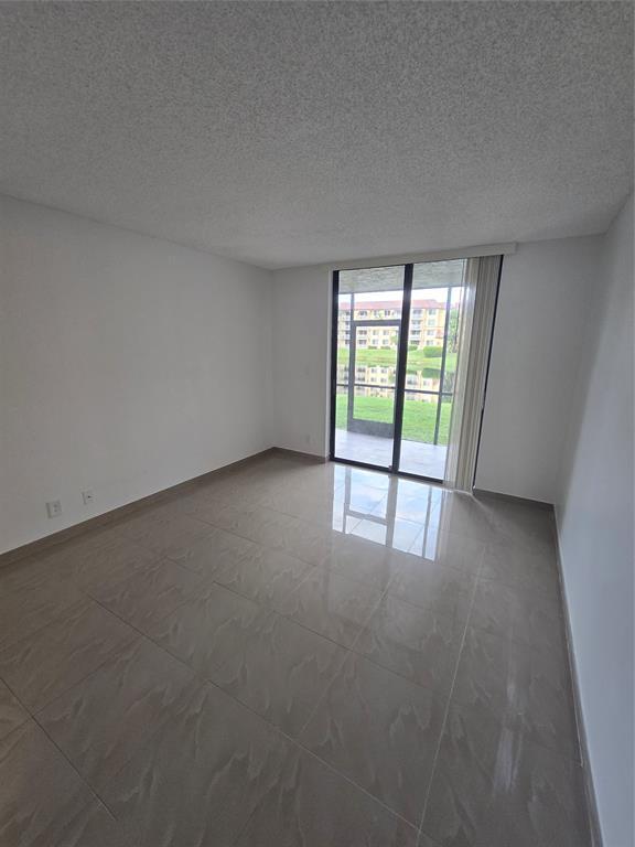 Building Photo - 1228 S Military Trl