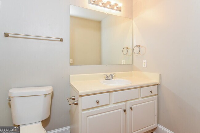 Building Photo - 4930 Baker Plantation Way