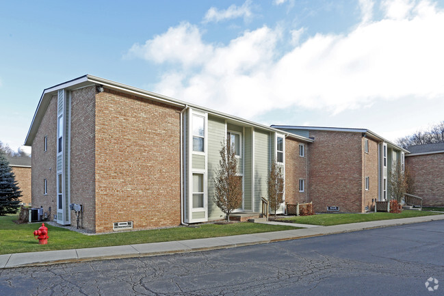 Building Photo - Northville Green Apartments