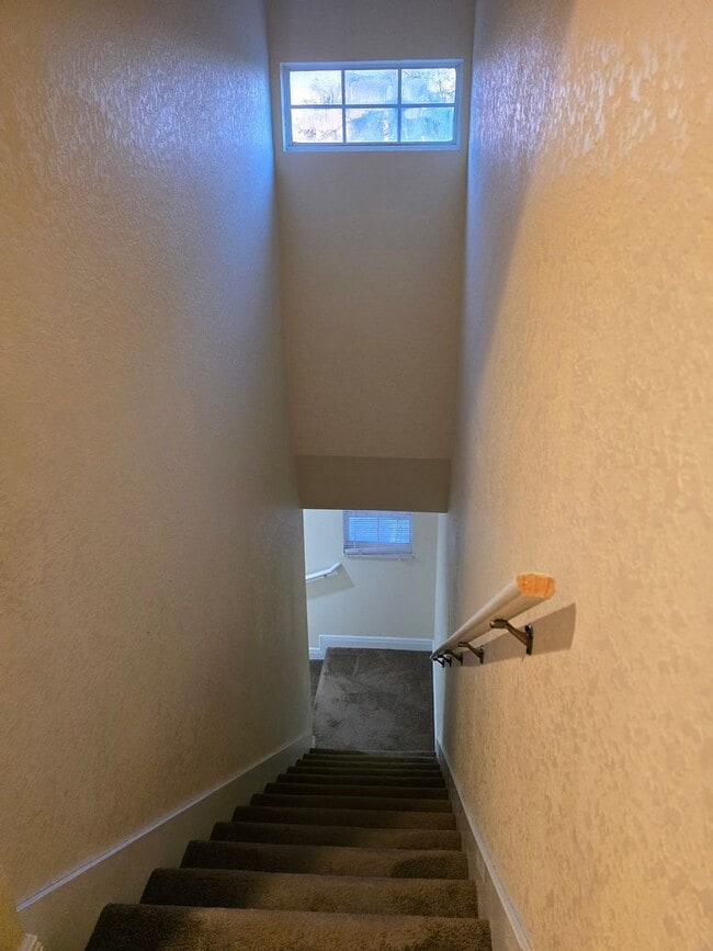 Building Photo - 3/2 Townhome in Inverness!!!