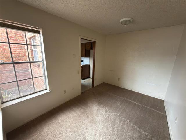 Building Photo - 505 N Walnut Creek Dr