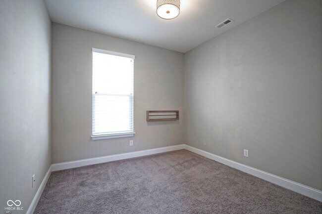 Building Photo - 7228 Broadacre Ct
