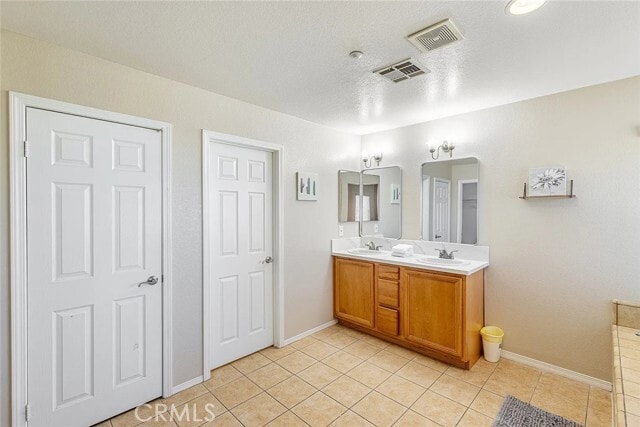 Building Photo - 16526 Braeburn Ln