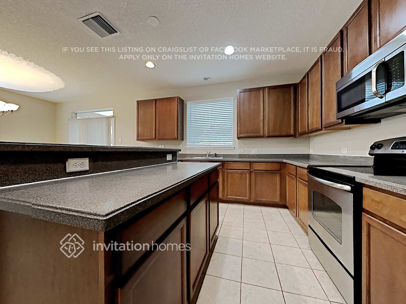 Building Photo - 252 Candlebark Dr