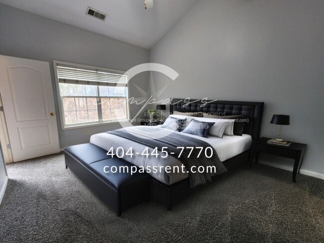 Building Photo - 1963 Hoods Fort Cir NW