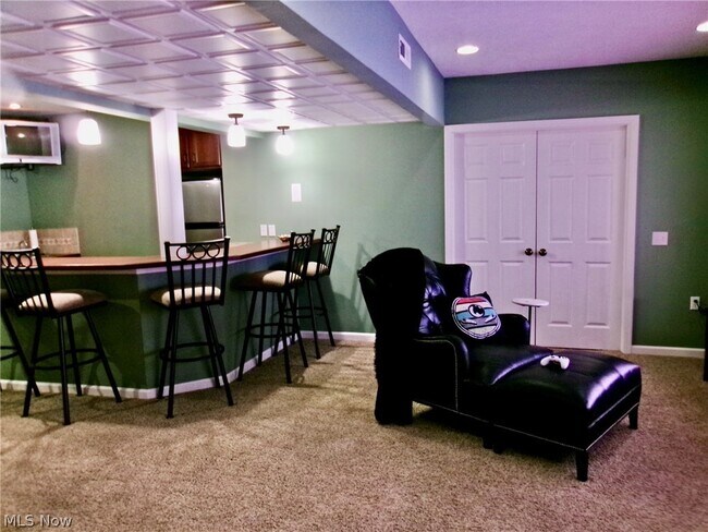 Building Photo - 3473 Churchill Downs