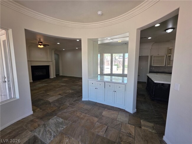 Building Photo - 9338 Wilderness Glen Ave