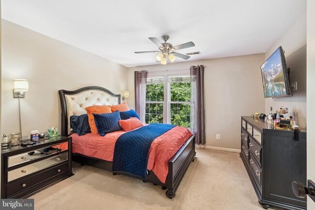 Building Photo - 2610 Grayton Ln