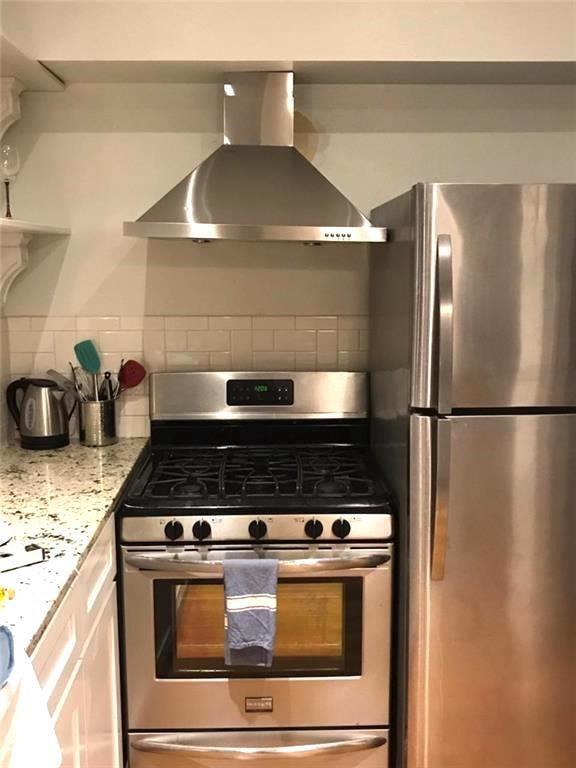 Building Photo - 808 Edgecliff Terrace