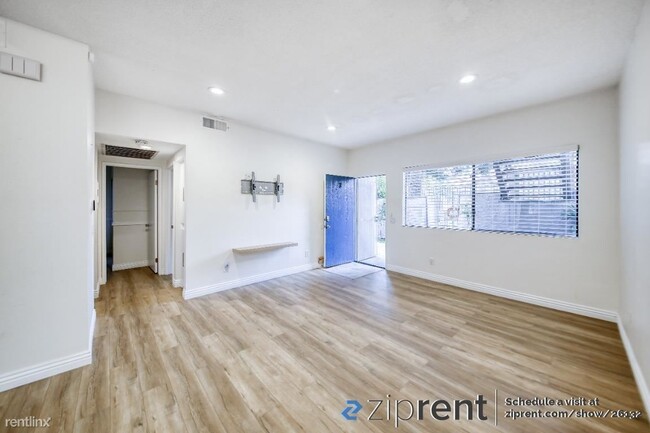 Building Photo - 2 br, 1 bath Condo - 68 Maegan Place, Thou...