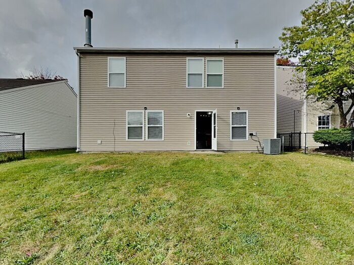 Building Photo - 9207 Wandflower Dr