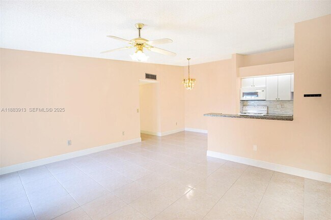 Building Photo - 9711 W McNab Rd