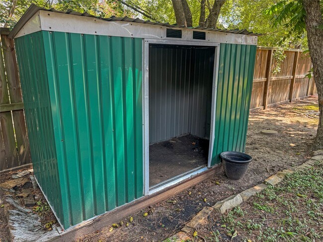Building Photo - 4703 Cashel Glen Dr