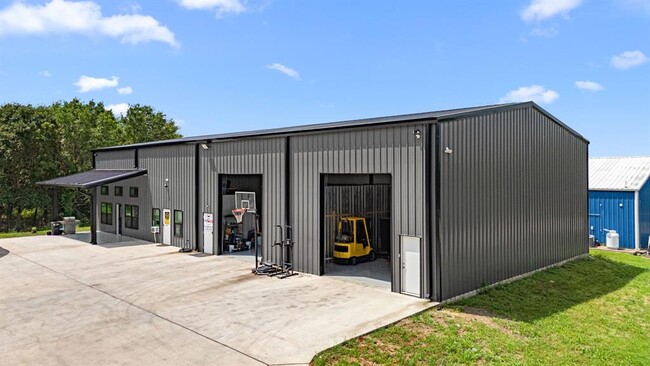 Building Photo - 4008 Farm to Market Rd 723