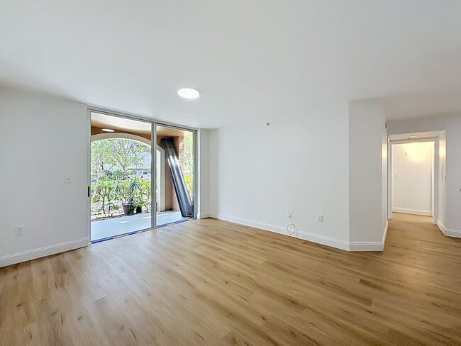 Building Photo - Super Cozy 2 bedroom in Desirable Neighborhood in coconut creek