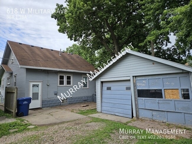 Building Photo - 618 W Military Ave