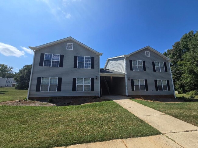 Building Photo - 11 Meadowood Glen Way