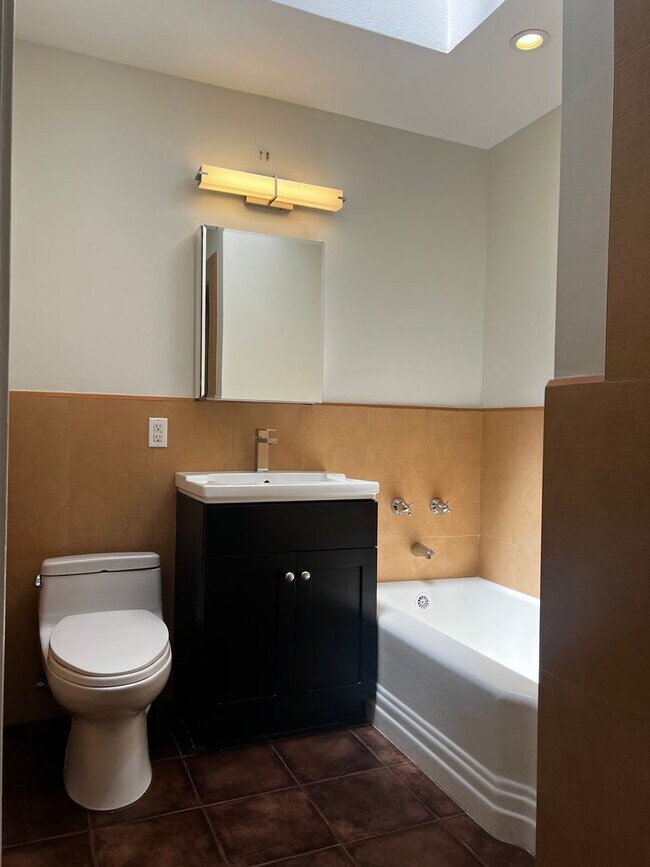 Building Photo - Views for Days Eureka Valley Home.  OPEN HOUSE!!!! THURSDAY, MAY 21 FROM 4:00 PM - 6:30 PM.