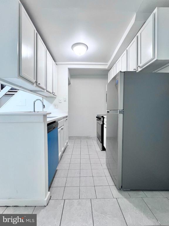 Building Photo - 515 S 12th St