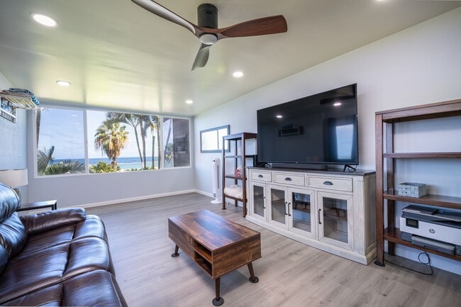 Building Photo - Epic Ocean-View 1bd at Makaua Village — Fully Renovated, Furnished, 2 Parking