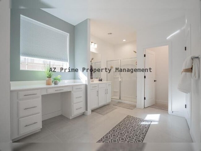 Building Photo - 12125 W Luxton Ln