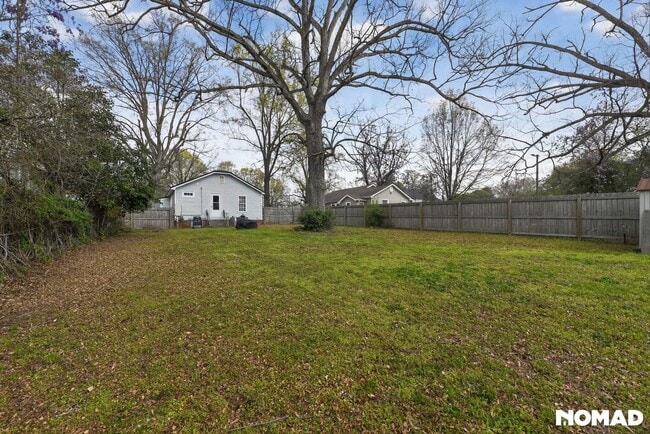 Building Photo - 2114 Brantley Rd