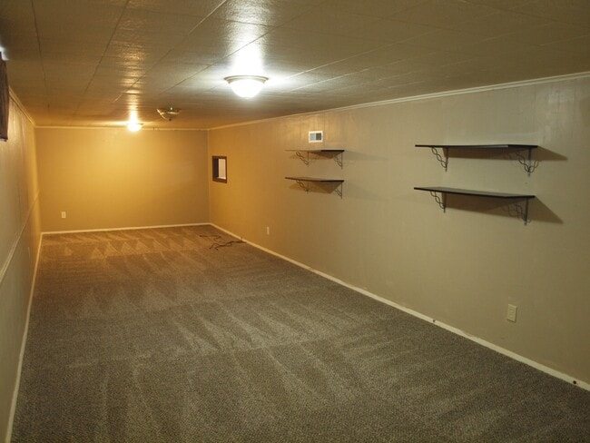 Building Photo - 5551 Thunderbird Cir NW