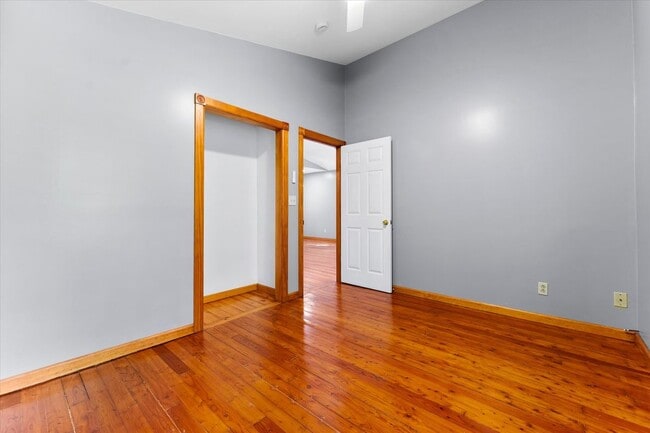 Building Photo - 37 34th St