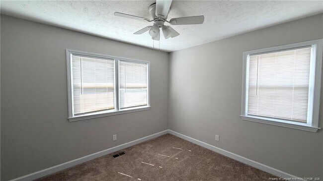 Building Photo - 3257 Vardaman Ave