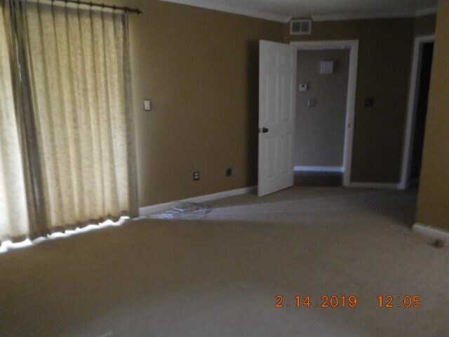 Building Photo - 501 Gables Dr