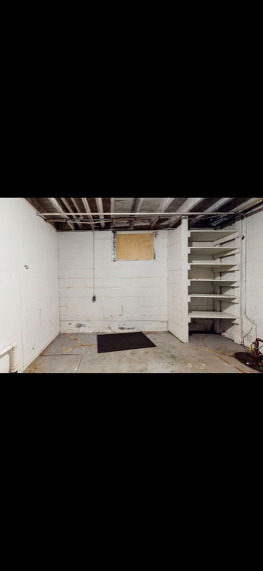 Building Photo - 228 Wilson Ave SW