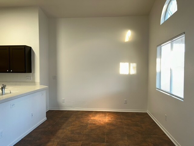 Building Photo - 7125 Overhill Ave